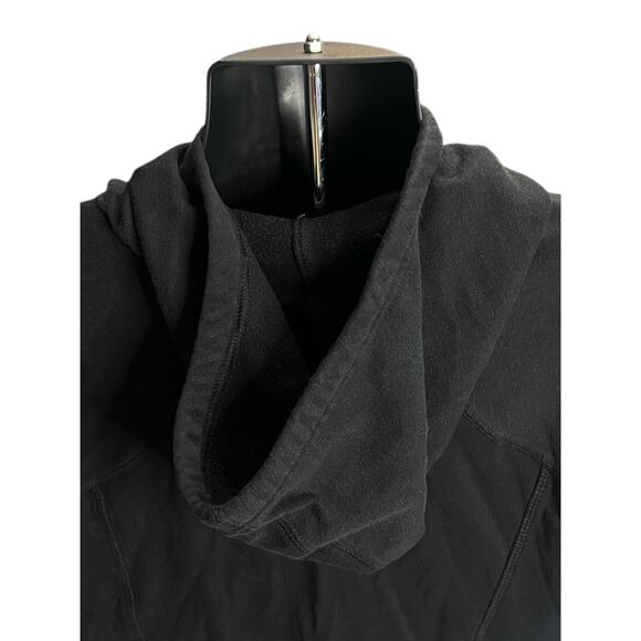 Reebok Black Geometric Hoodie Mens Size Medium Pullover Sweatshirt Athletic Wear - Picture 6 of 15